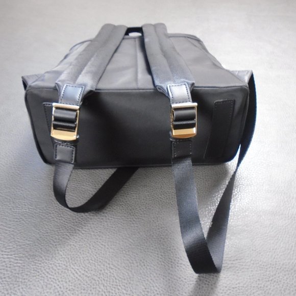 Michael Kors Polly MK MD Slim Zip Backpack Black Nylon Gold 30S9GP5B8C main image 5
